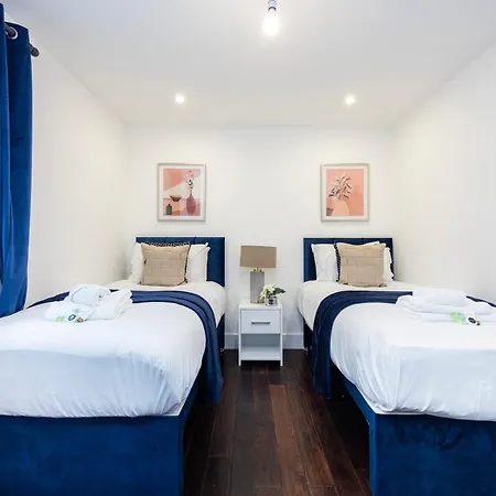 Block Of Apartments In Croydon ,Long Stays , Weekly & Monthly Offers , Contractors , Relocations , Leisure & Family Stays Esterno foto