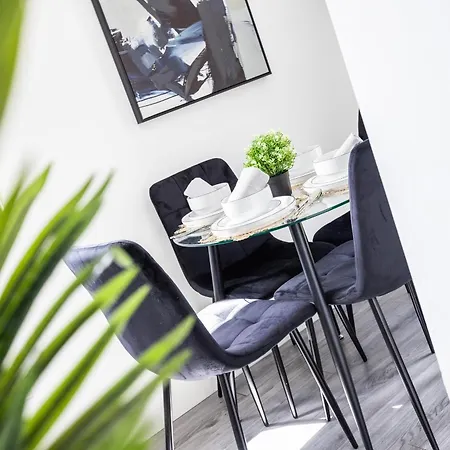 Block Of Apartments In Croydon ,Long Stays , Weekly & Monthly Offers , Contractors , Relocations , Leisure & Family Stays Esterno foto
