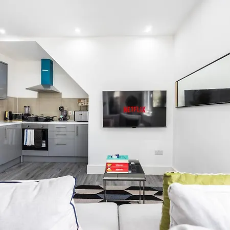 Block Of Apartments In Croydon ,Long Stays , Weekly & Monthly Offers , Contractors , Relocations , Leisure & Family Stays Esterno foto