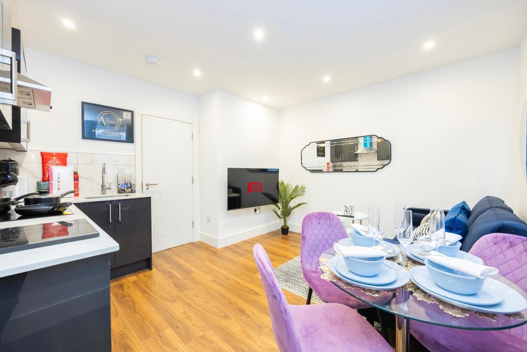 Appartamento Block Of In ,long , Weekly & Monthly Offers , Contractors , Relocations , Leisure & Family