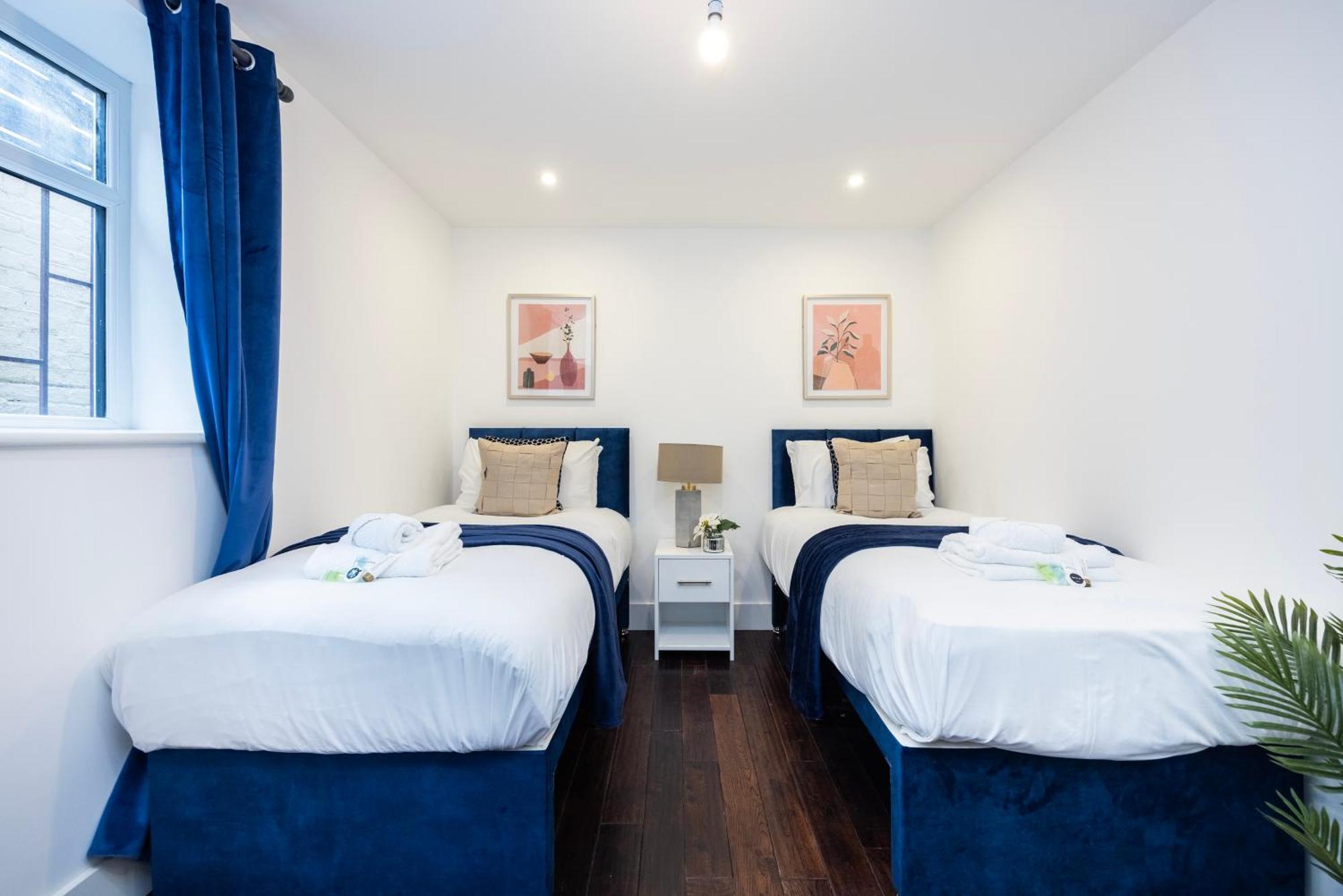 Block Of In ,long , Weekly & Monthly Offers , Contractors , Relocations , Leisure & Family Appartamento Croydon