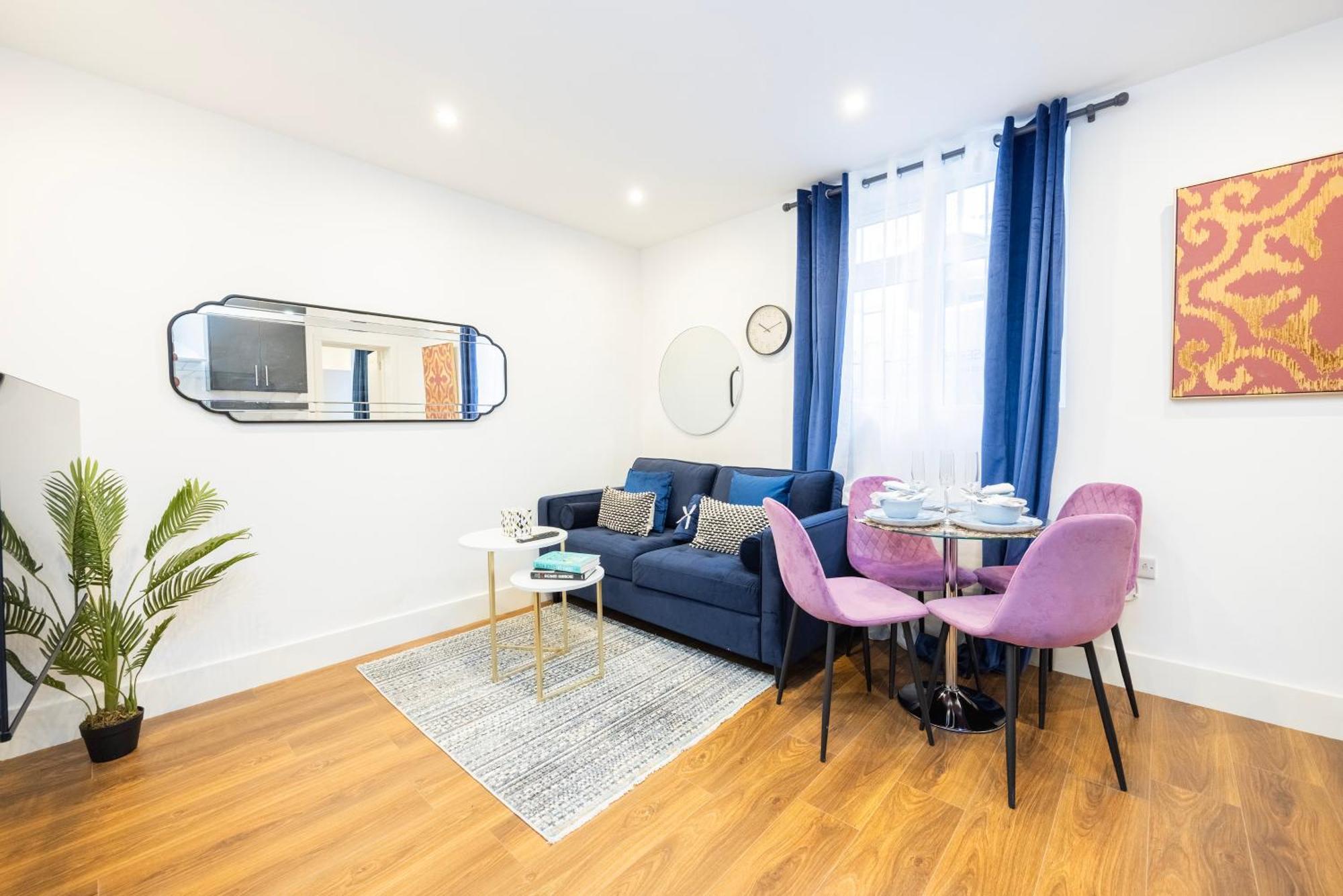 Block Of In ,long , Weekly & Monthly Offers , Contractors , Relocations , Leisure & Family *