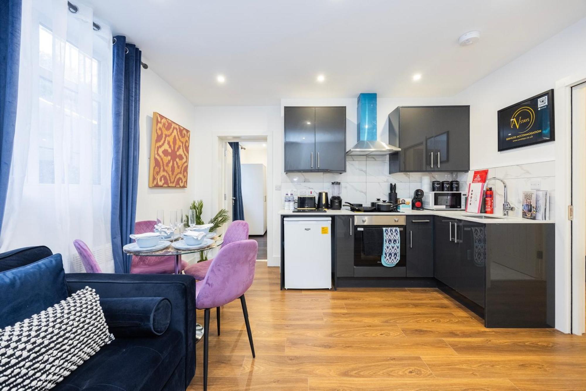 Block Of In ,long , Weekly & Monthly Offers , Contractors , Relocations , Leisure & Family Appartamento