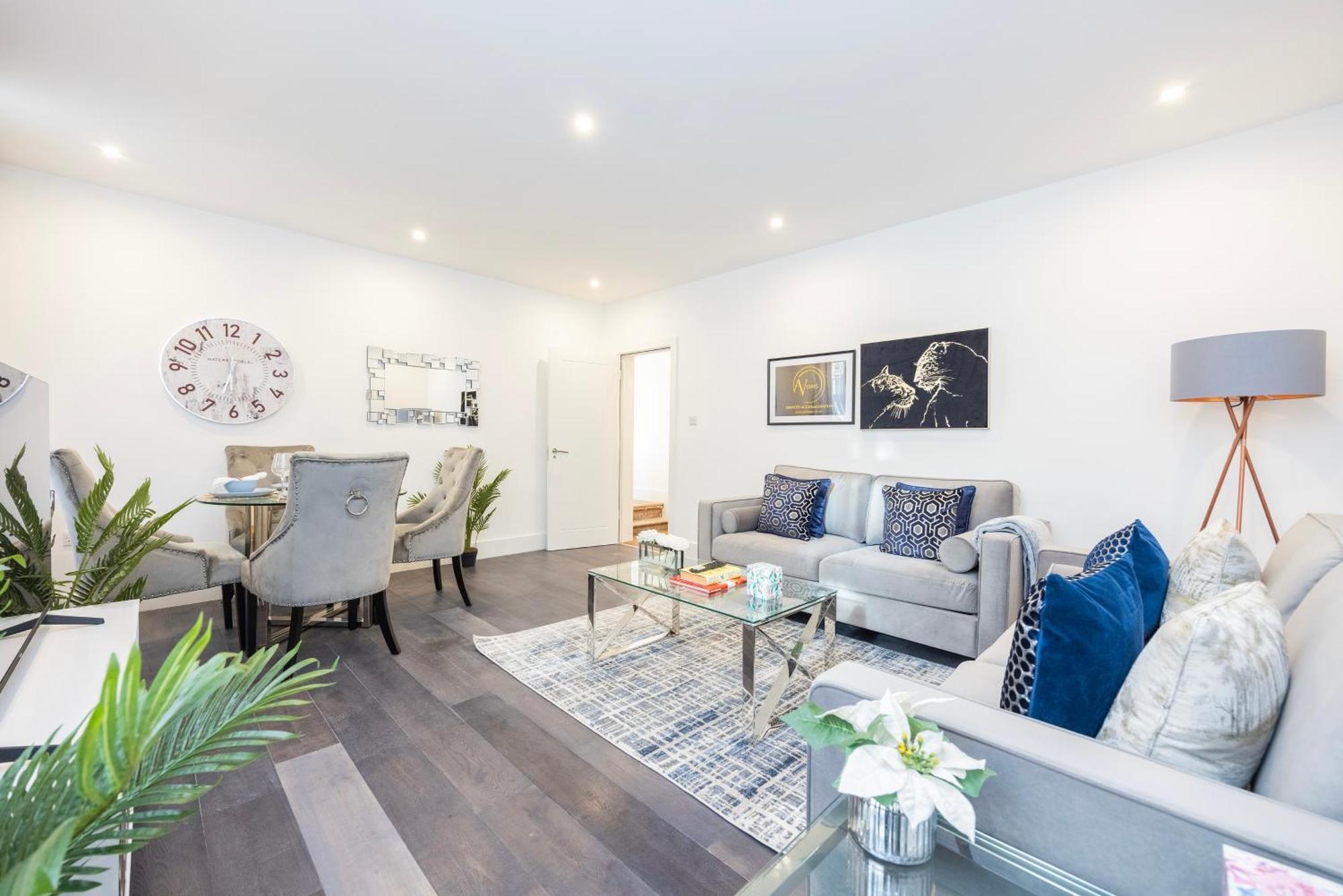 Appartamento Block Of In ,long , Weekly & Monthly Offers , Contractors , Relocations , Leisure & Family *