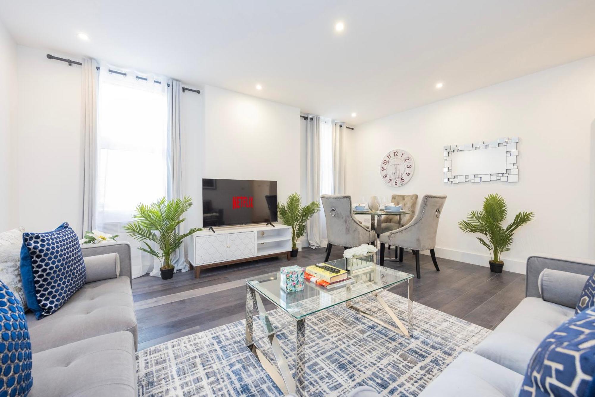 Block Of In ,long , Weekly & Monthly Offers , Contractors , Relocations , Leisure & Family