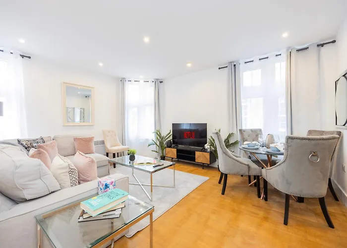 Block Of Apartments In Croydon ,Long Stays , Weekly & Monthly Offers , Contractors , Relocations , Leisure & Family Stays